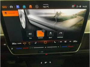 Volkswagen ID.Buzz Pro Energy *SOFORT* LR 7SI AHK PANO HuD H/K 21