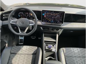 Volkswagen Tiguan R-Line 1,5 l eTSI OPF DSG AHK 360° Navi