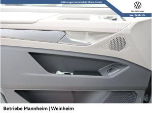 Volkswagen T7 Multivan Life 2.0 TDI DSG NAVI AHK 7-Sitzer