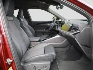 Audi Q5 2.0 TDI S line edition one AHK Matrix ACC