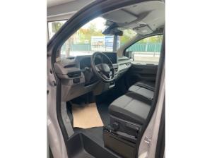 Volkswagen Transporter Kasten Motor: 2,0 l TDI 4MO 110 kW Getriebe: 8-Gang-Automatikgetriebe Rads
