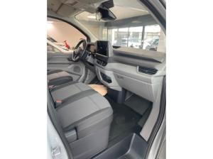 Volkswagen Transporter Kasten Motor: 2,0 l TDI 4MO 110 kW Getriebe: 8-Gang-Automatikgetriebe Rads