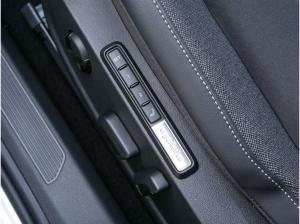 Volkswagen Golf VIII 1.5TSI Standheiz Pano Memorysitze HuD Matrix