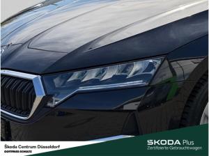 Skoda Octavia Combi Selection 1.5 TSI mHEV Rückfahrkamera Interieur-Design-Paket Lodge