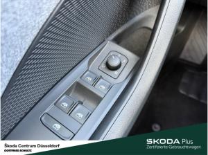 Skoda Octavia Combi Selection 1.5 TSI mHEV Rückfahrkamera Interieur-Design-Paket Lodge