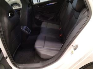 Volkswagen Passat Variant R-Line 1.5 TSI eHybrid 130kW DSG - Matrix-LED IQ.Drive Pano AHK HUD Area View Navi SHZ PDC