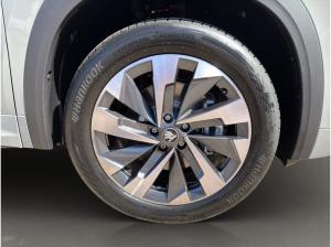 Skoda Kodiaq SOFORT VERFÜGBAR! Sportline Navi Pano DCC AHK Standh.