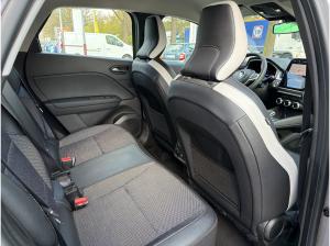 Renault Captur E-TECH Plug-in 160 Intens