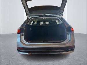 Volkswagen Passat Variant 1.5 TSI eHybrid Business DSG Parklenkassistent