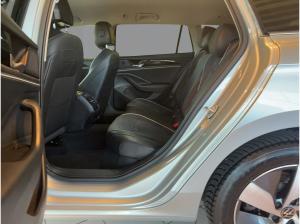 Volkswagen Passat Variant 1.5 TSI eHybrid Business DSG Parklenkassistent