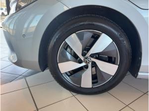 Volkswagen Passat Variant 1.5 TSI eHybrid Business DSG Parklenkassistent