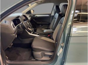 Volkswagen T-Roc 1.5 TSI DSG ACC PDC LED Navi