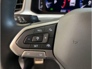 Volkswagen T-Roc 1.5 TSI DSG ACC PDC LED Navi