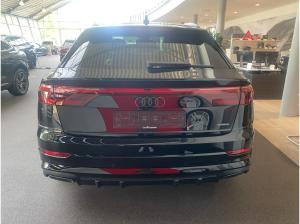 Audi Q8 TFSI e quattro 290 kW* Adaptives Luftfederfahrwerk*0,5 Versteuerung* B&O* Pano*AHK* Head-UP*
