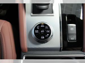 Mitsubishi Outlander PHEV 2.4L Top Luxury mit Massagesitze/12 Lautsprecher/Premium-Leder