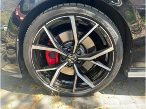 Volkswagen Golf VIII 2.0 TSI GTI DSG Navi LED Pano