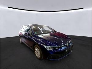 Volkswagen Golf VIII 1.0 eTSI DSG Life Navi Sitzhzg LED ACC