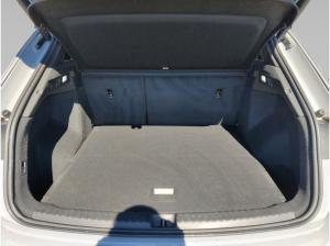 Audi Q4 e-tron 55 quattro S line 77kWh AHK Matrix ACC