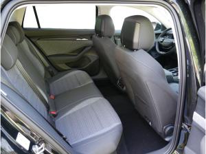 Skoda Superb Combi 1.5 TSI iV Selection Hybrid AHK Navi LED *966*