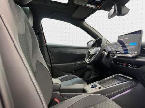 Volkswagen T-Roc R-Line 1.5 l eTSI OPF 7-Gang-Doppelkupplungsgetriebe DSG