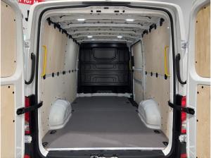 Volkswagen Crafter 35 MR (Garantie 03/2030/AHK/Kamera/Seitenverkleidung/Navi) 2.0l TDI