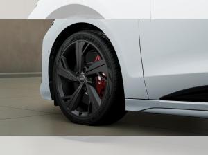 Audi S6 e-tron Avant quattro, AHK, B&O, Exterieurpaket Schwarz, S line Interieur, 8-Fach bereift