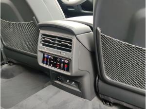 Audi RS Q8 SUV performance AHK*305kmh*FahrwerkAdv*StHzg