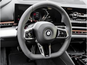 BMW i5 eDrive40 MSport HUD ACC AHK RFK NAVI LED LM