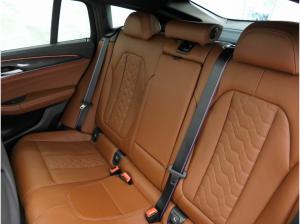 BMW X4 M AHK,  Dri. Ass. Prof.,  Park. Ass.,  H/K.,  Head Up.,  Pano.,   Keyless.,  uvm.