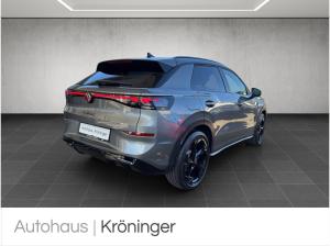 Volkswagen T-Roc 1.5 eTSI DSG R-Line AHK Kamera ACC Navi