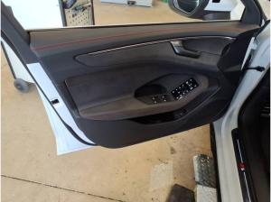 Audi A6 Avant S Line 3.0 TFSI quattro S tronic *HUD*