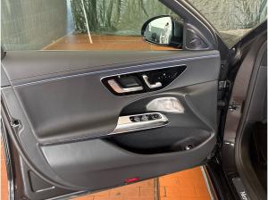 Mercedes-Benz E 200 AMG Digital-Light Panorama Distronic AHK