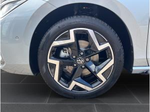 Volkswagen Passat Variant 2.0 TDI R-Line DSG/NAVI/Matrix-LED uvm.
