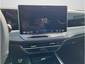 Volkswagen Passat Variant 2.0 TDI R-Line DSG/NAVI/Matrix-LED uvm.