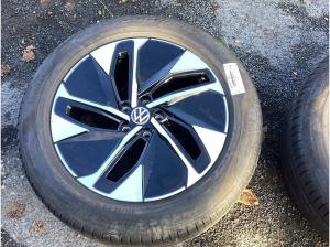 Volkswagen ID.4 Pure ACC Alu 19 Matrix Nav RüKa Wärmepumpe