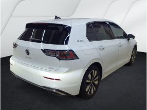 Volkswagen Golf VIII Lim. GOAL 1.5 eTSI 110kW DSG - Matrix-LED AHK Rear View ACC SHZ PDC Navi CarPlay LM MFL GJR