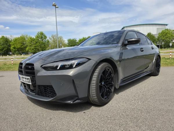 BMW M3 Competition Limousine mit M xDrive - OHNE ANZAHLUNG / ABLÖSE