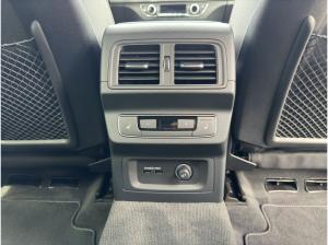 Audi Q5 55 TFSIe quattro S-LINE*NAVI-PLUS*MATRIX*KAMERA*HUD*LUFT*AHK*OPTIK-PAKET