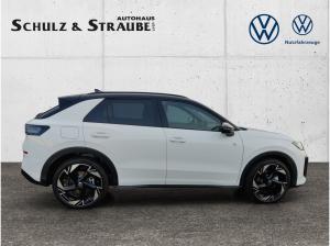 Volkswagen T-Roc 1.5 eTSI OPF DSG R-Line