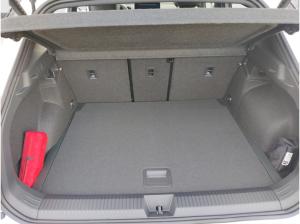 Volkswagen T-Roc 1.5 eTSI OPF DSG R-Line