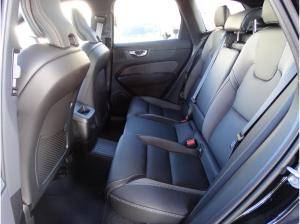 Volvo XC60 T8 Plug-in H. AWD Ultra Black Edit Auto