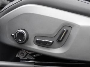 Volvo XC60 T8 Plug-in Hybrid AWD Plus Dark Auto