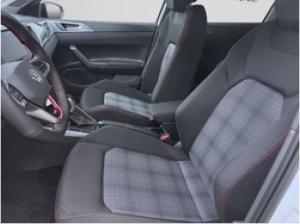 Volkswagen Polo VI (AE1)