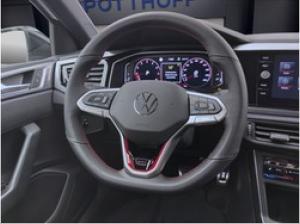 Volkswagen Polo VI (AE1)