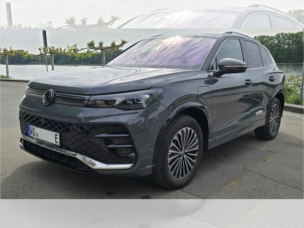 Volkswagen Tiguan R-Line 1.5 eHybrid DSG + Alu-WR + W&V