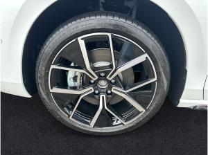 Volkswagen Passat R-Line 1,5 l eHybrid OPF / 6-Gang-Doppelkupplungsgetriebe DSG