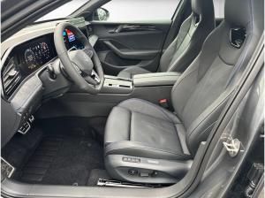 Volkswagen Passat R-Line 1,5 l eHybrid OPF / 6-Gang-