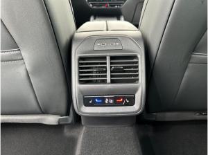 Volkswagen Passat R-Line 1,5 l eHybrid OPF / 6-Gang-