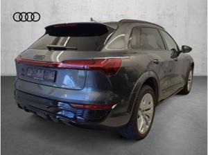 Audi SQ8 e-tron *dig.Matrix*AHK*Pano*HuD*Air*