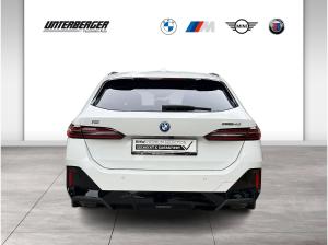 BMW i5 eDrive40 Touring M Sportpaket Head-Up DAB